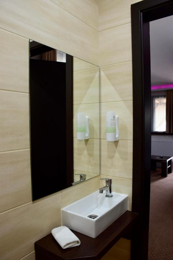Hermina-major Hotel Lotus מראה חיצוני תמונה